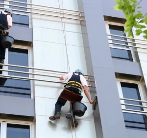 Alpinism Utilitar Bucuresti Sector 4 Agresiv Service